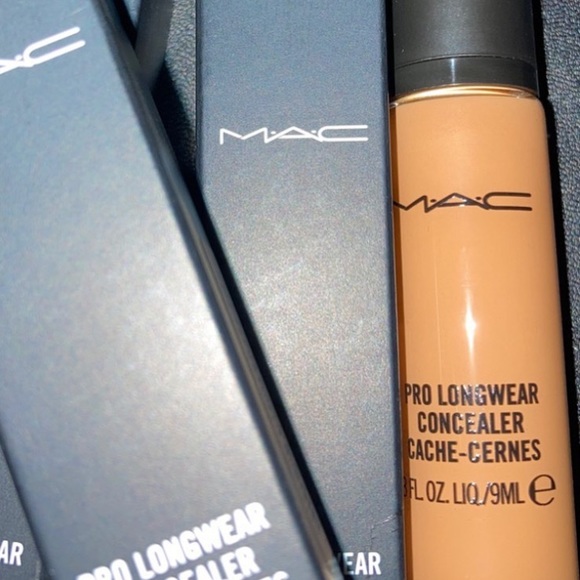 x1 MAC NC45 PRO LONGWEAR CONCEALER PUMP BRAND NEW BOXED - Picture 2 of 9